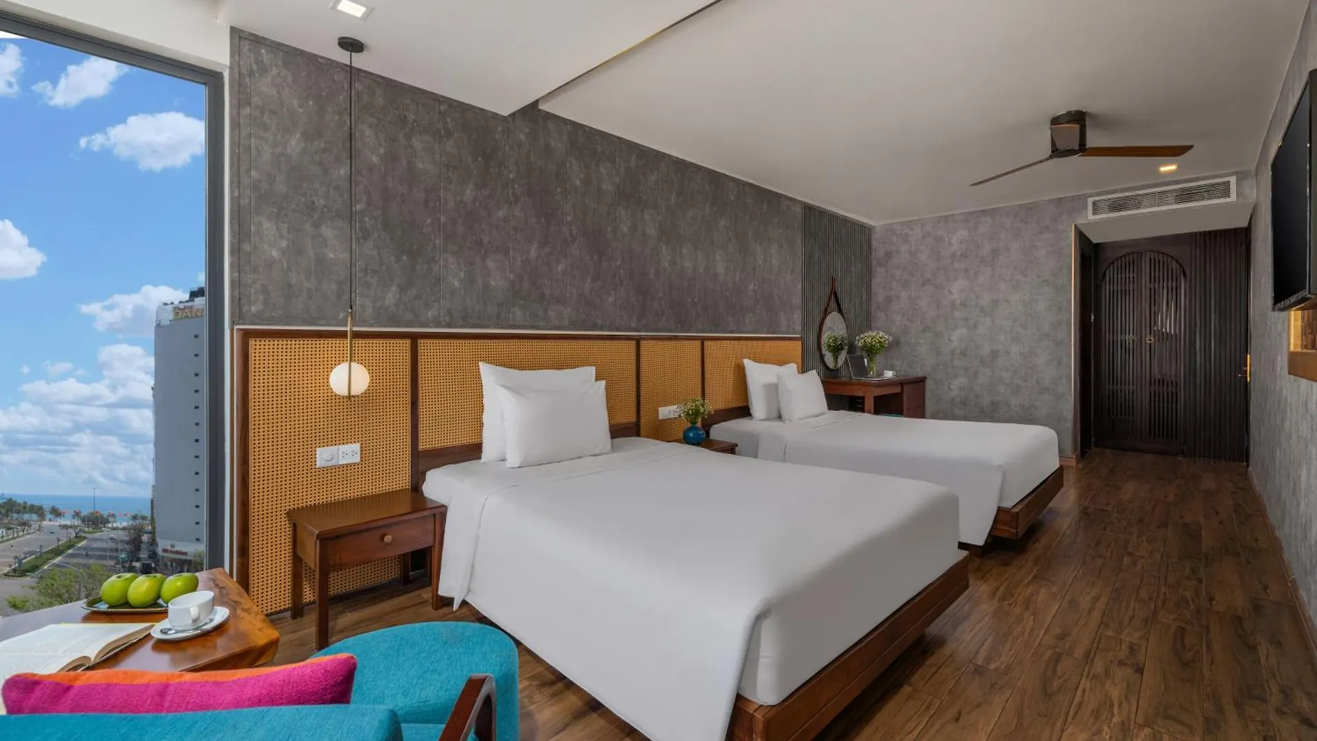 White Sand Boutique Hotel Da Nang 4*,