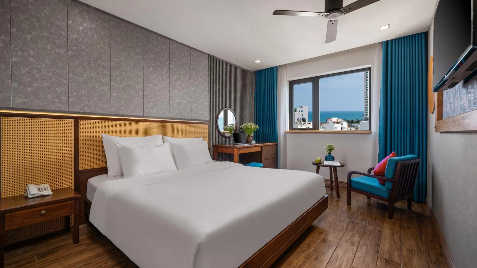 White Sand Boutique Hotel Đà Nẵng 4*,